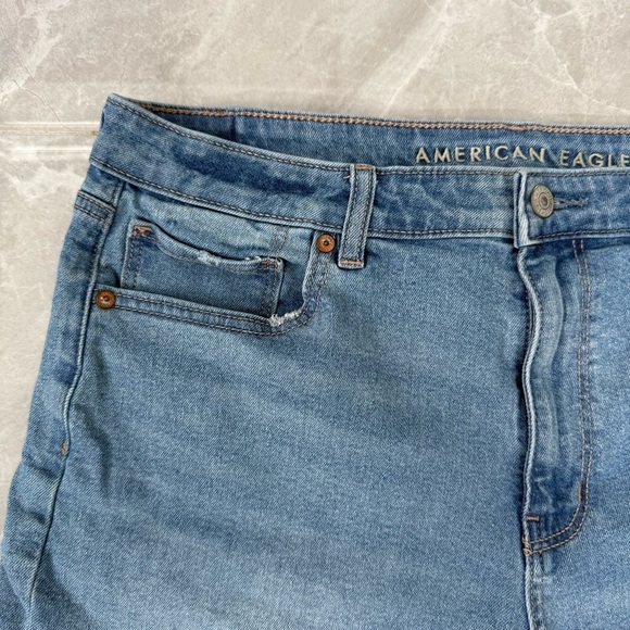 Women’s American Eagle Stretch Mom Short Denim Jean Shorts Plus Size 16 - Picture 3 of 14